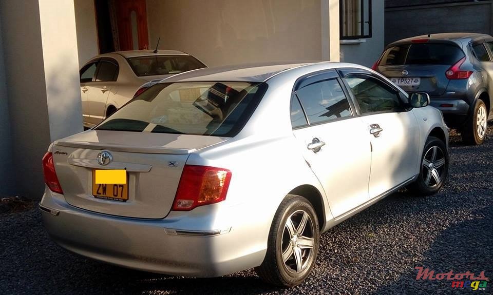 2007' Toyota Axio photo #2