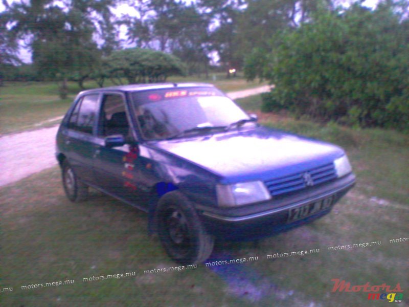 1993' Peugeot photo #2