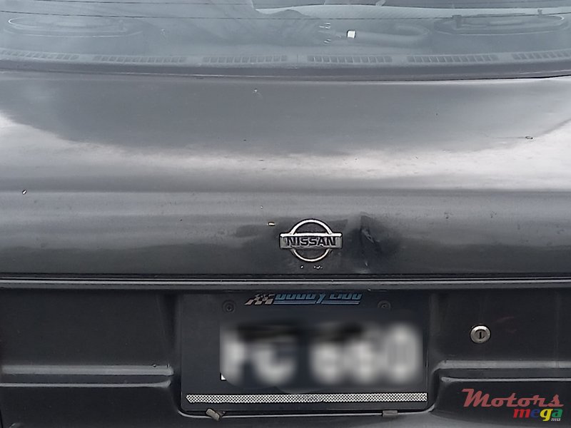 1992' Nissan Sunny photo #5