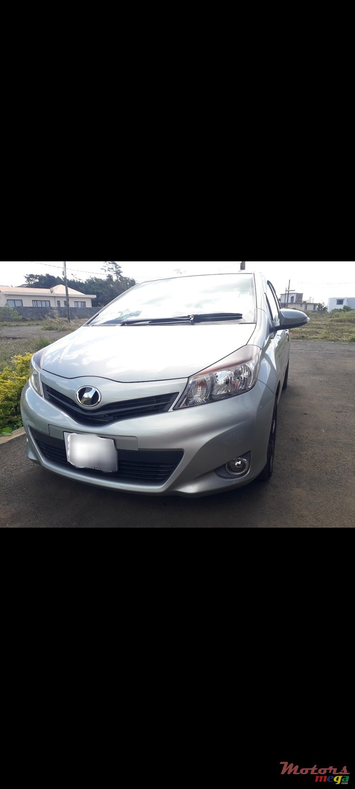 2013' Toyota photo #2