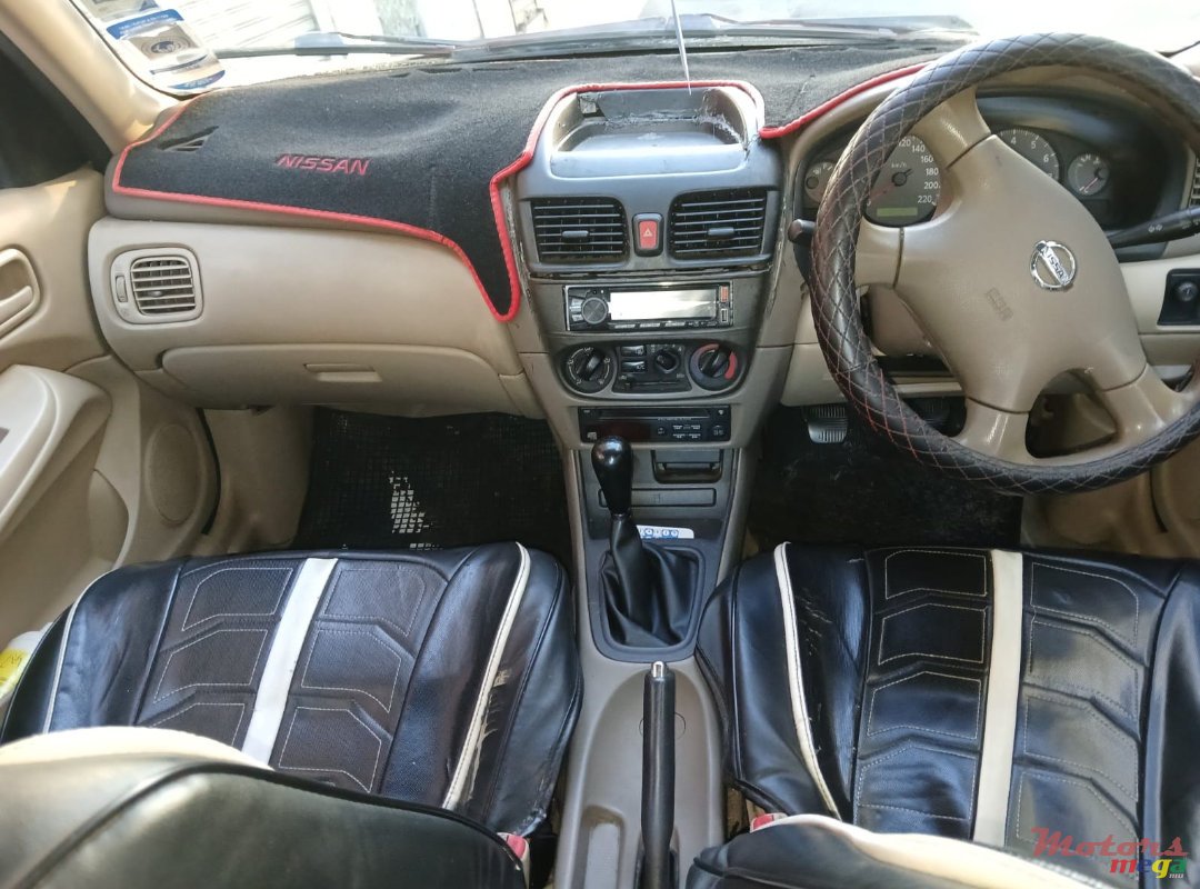 2003' Nissan photo #2