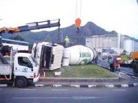 A cement mixer skidded on the highway