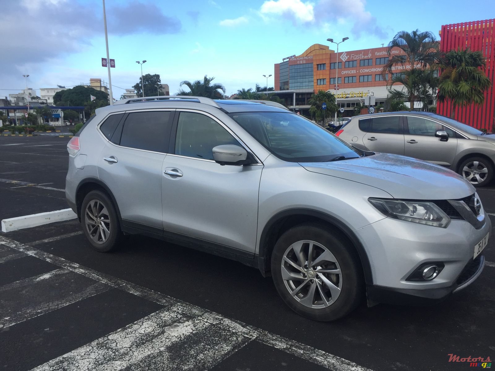 2015' Nissan X-Trail 2.0 4WD photo #1