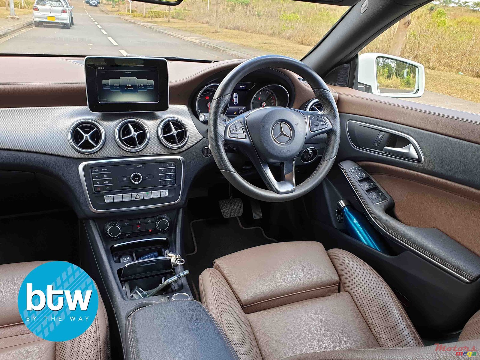 2016' Mercedes-Benz CLA 200 photo #6