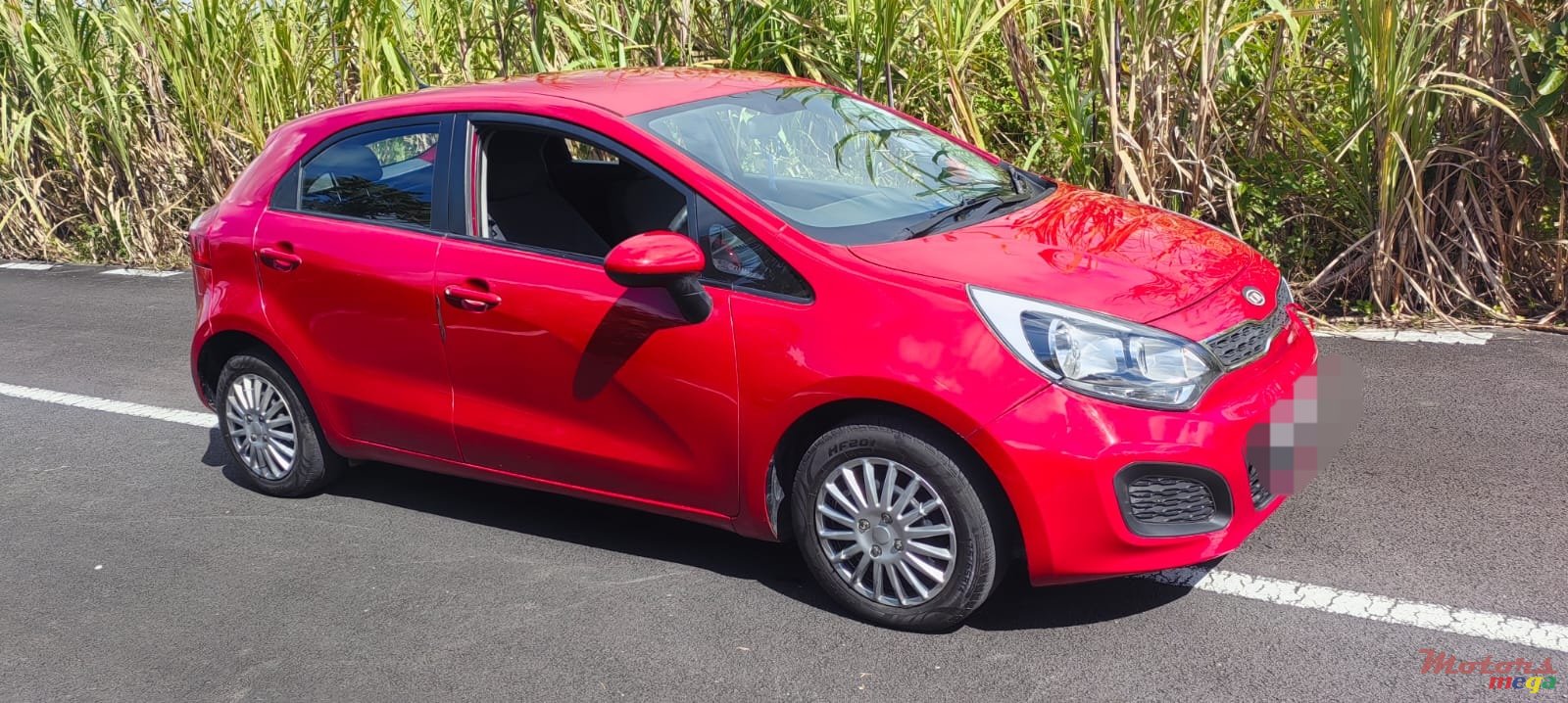 2011' Kia Rio photo #1