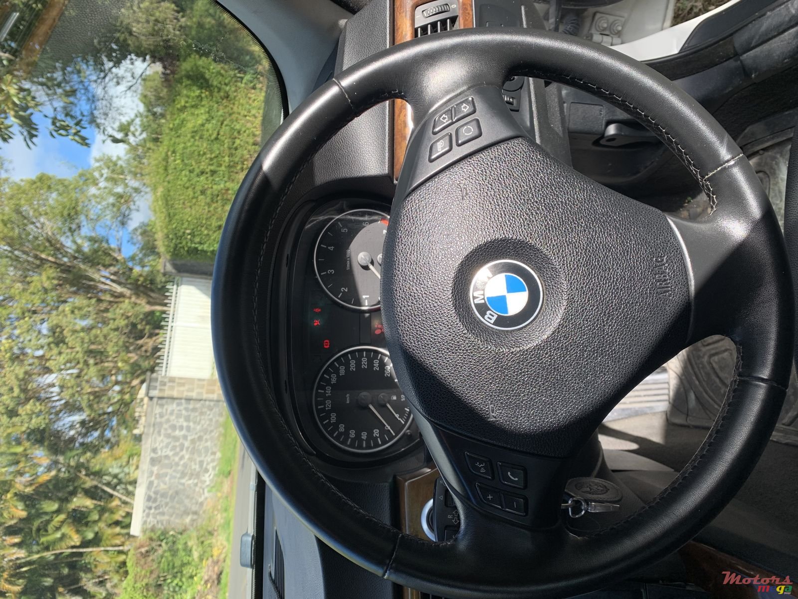 2007' BMW 316 photo #2