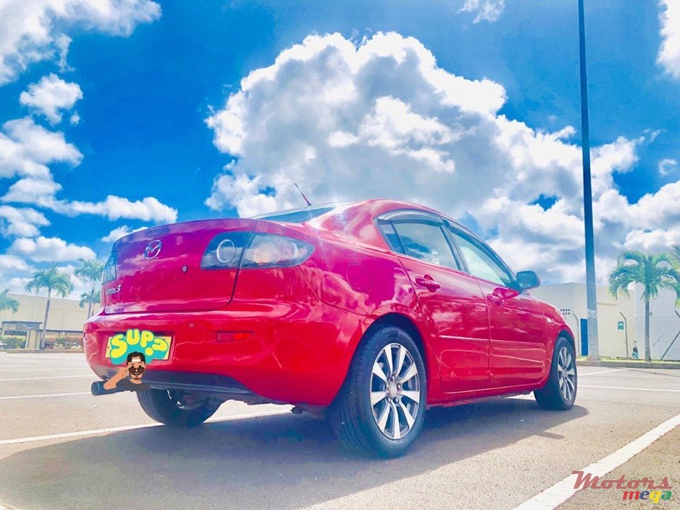 2005' Mazda 3 photo #1