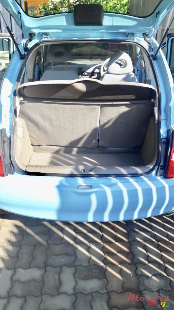 2006' Nissan March photo #2