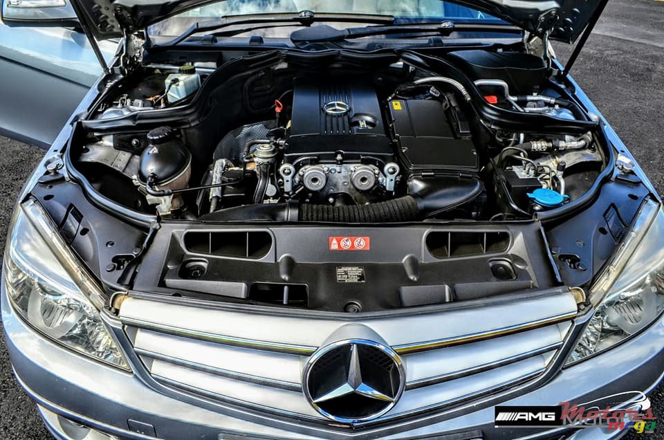 2009' Mercedes-Benz C200 Kompressor photo #7