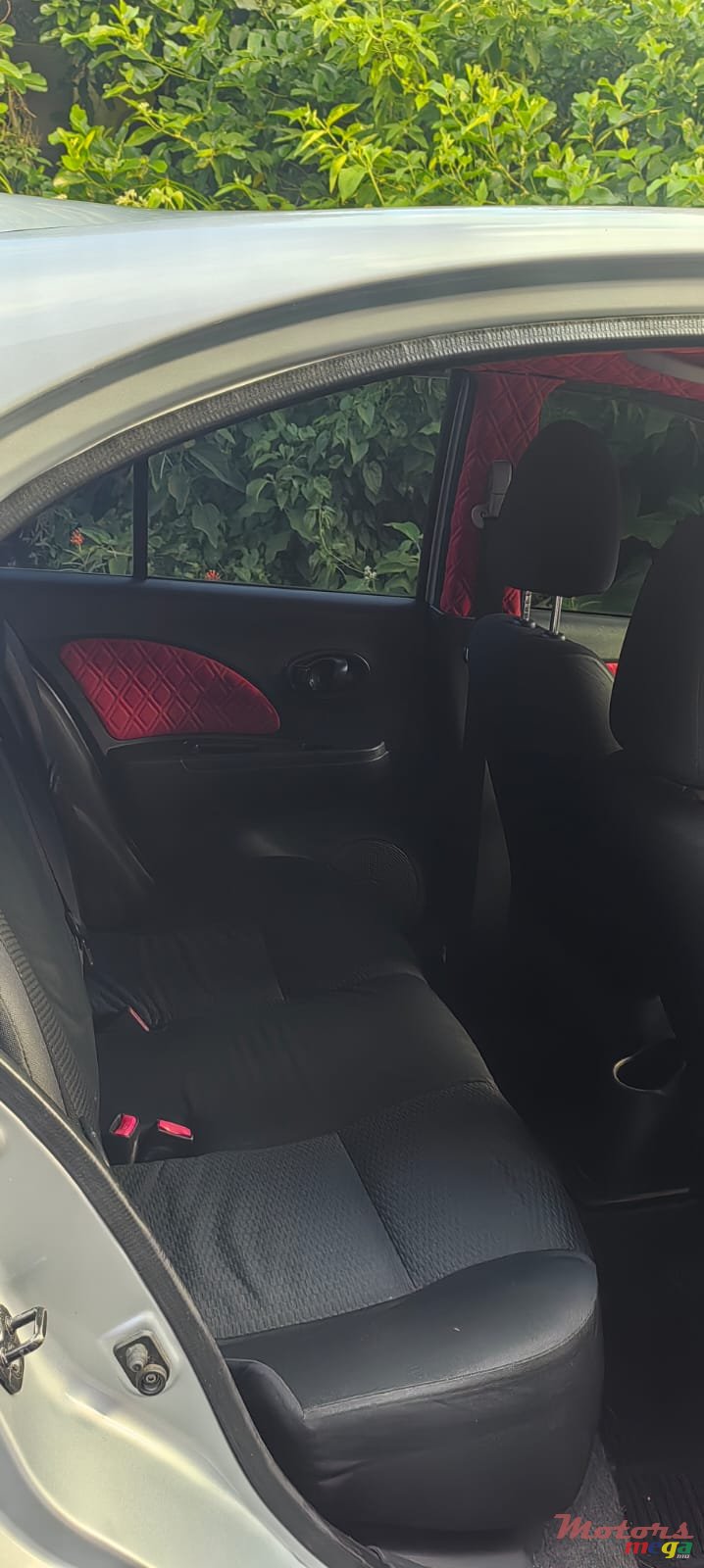 2011' Nissan March photo #6