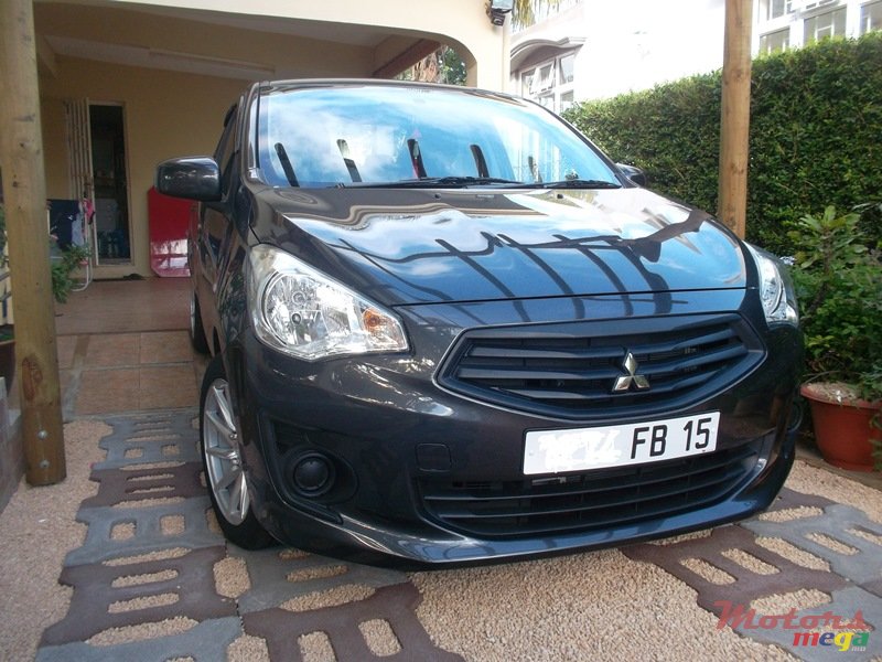 2015' Mitsubishi None photo #5