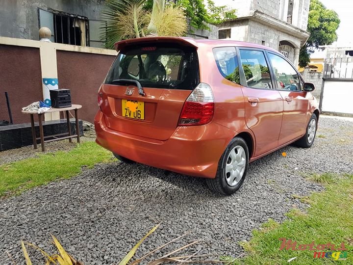 2006' Honda Fit photo #3