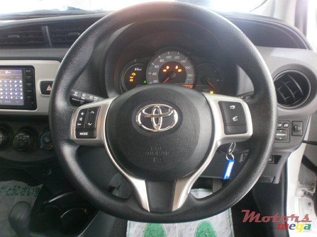 2014' Toyota Vitz Vitz photo #6