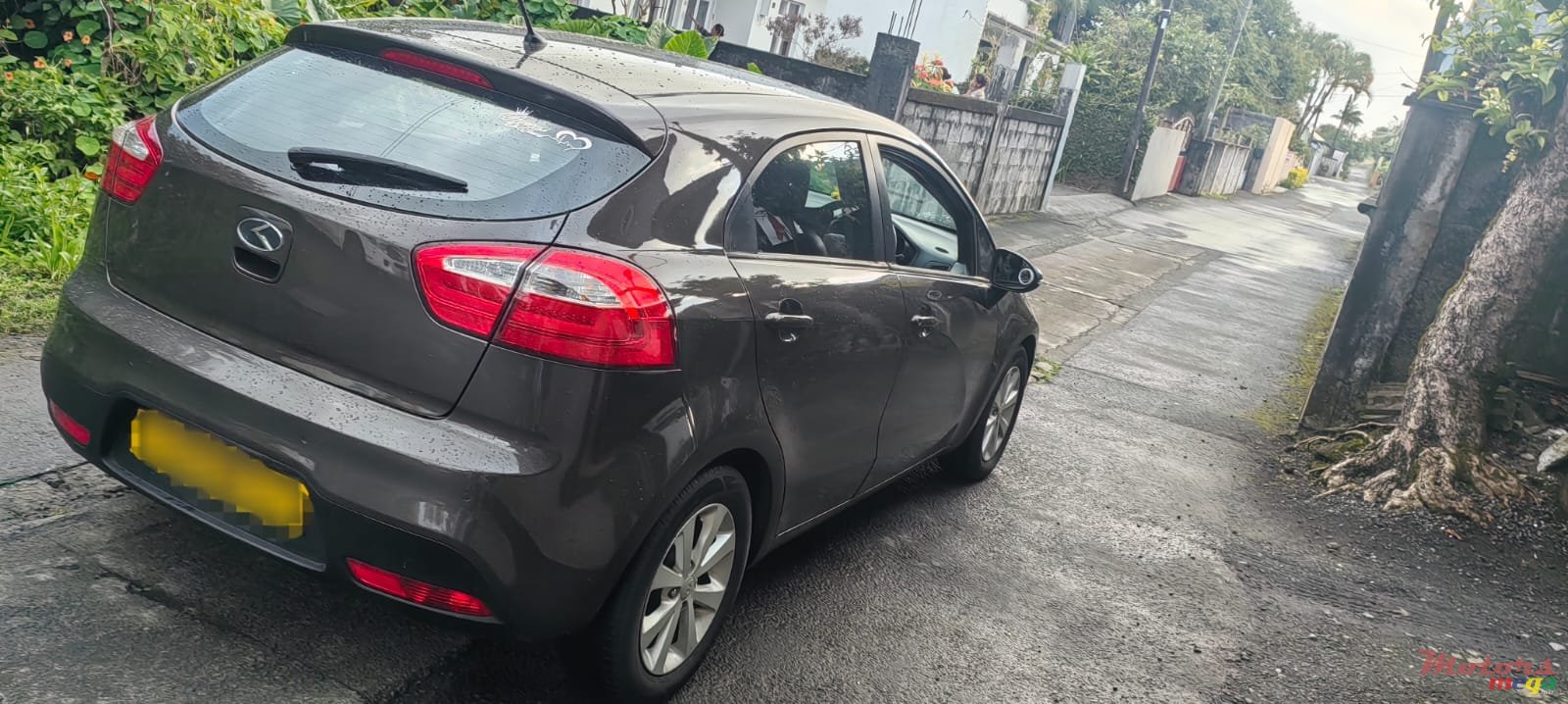 2012' Kia Rio photo #3