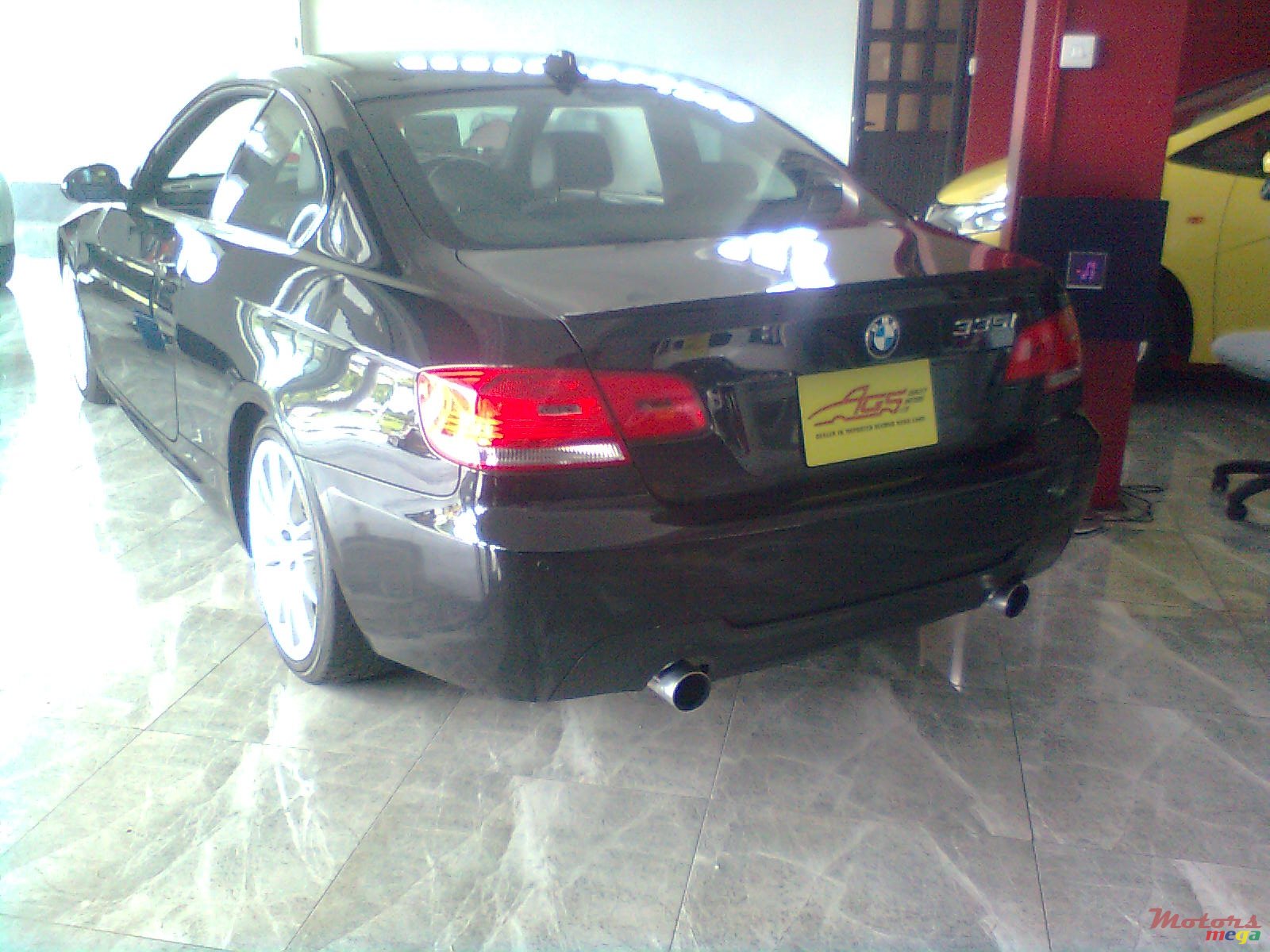 2010' BMW 335 photo #2