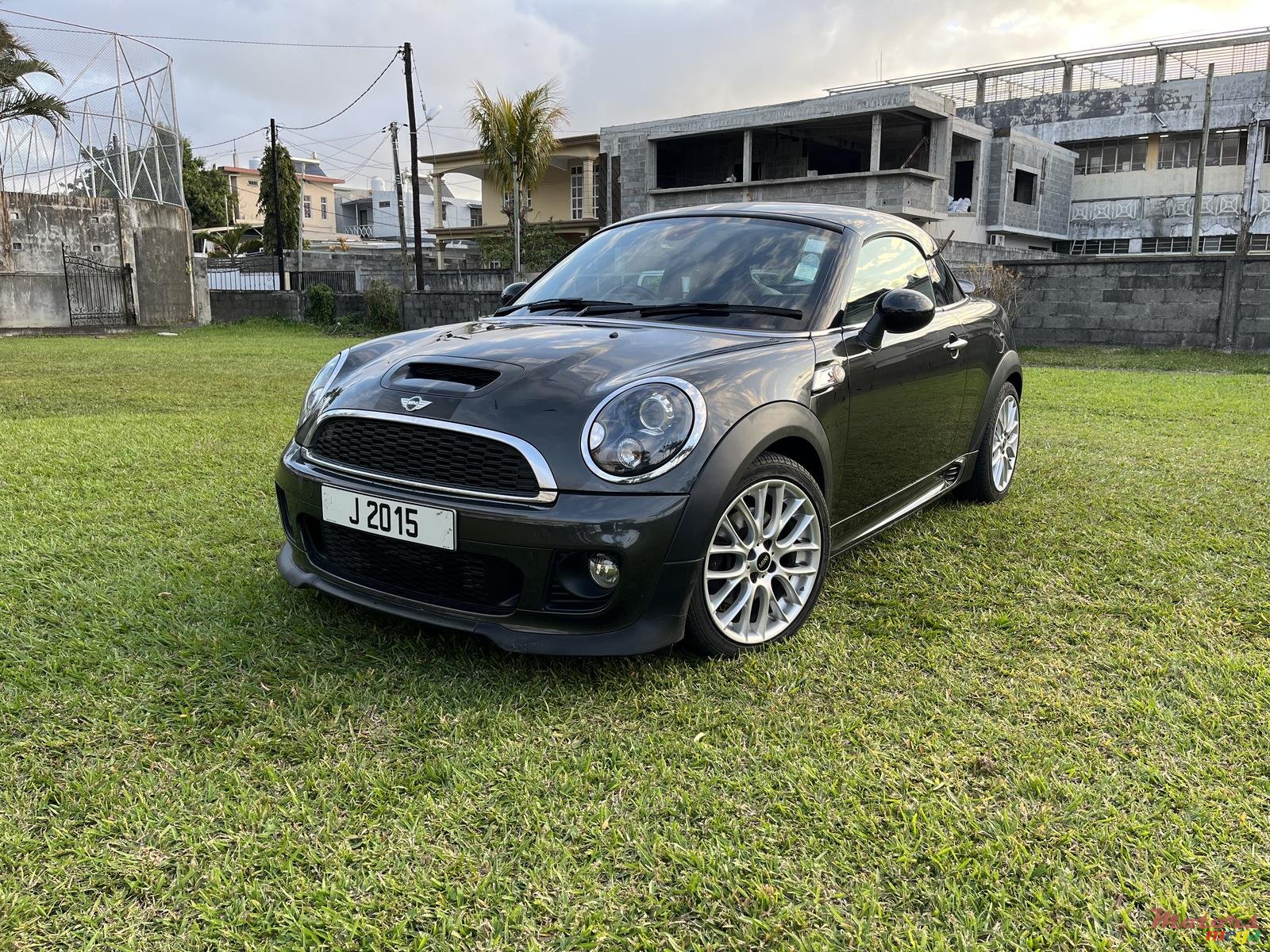 2013' MINI Cooper S 1.6 Turbo Coupe (JCW Kit) photo #2