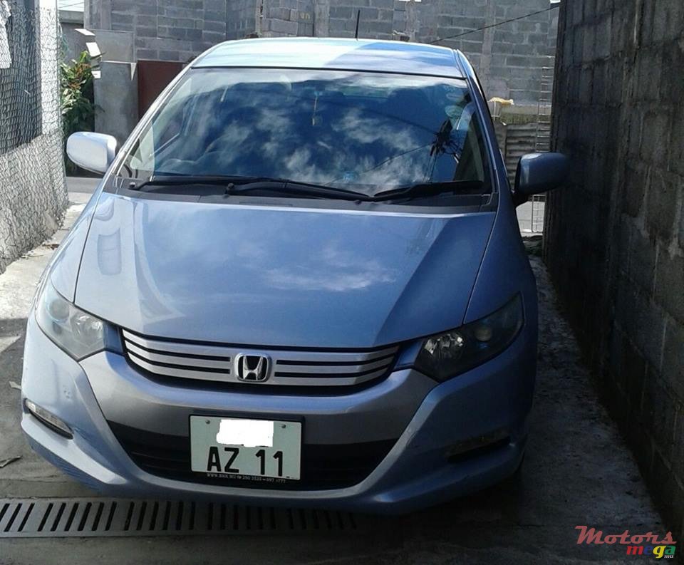 2011' Honda Insight photo #1