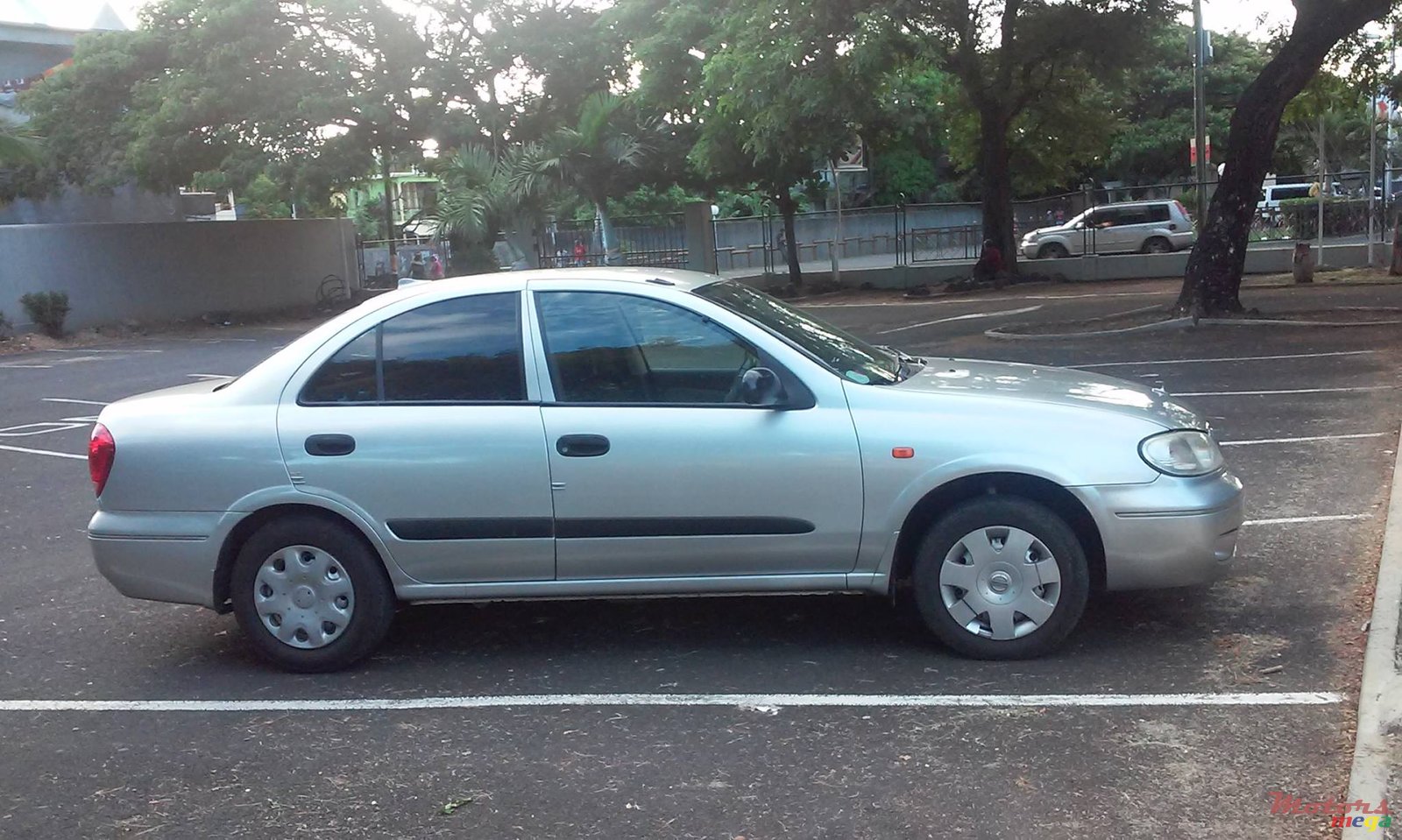 2008' Nissan Sunny photo #1