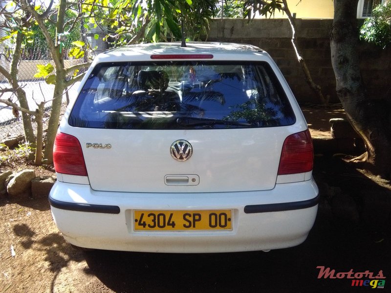 2000' Volkswagen Polo photo #2