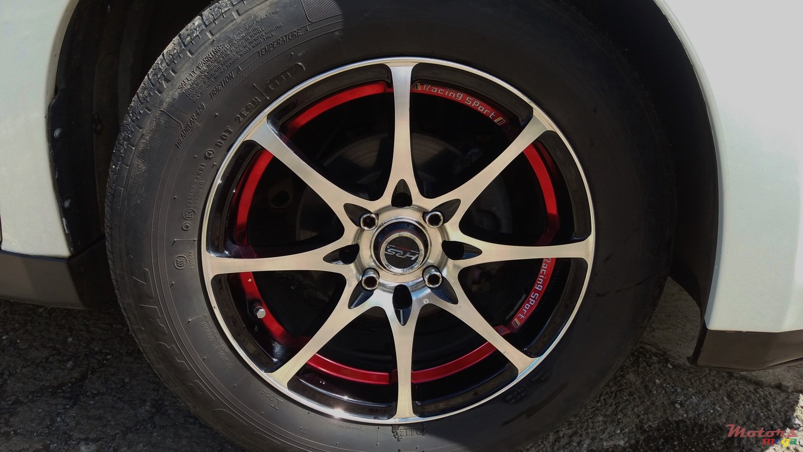 2006' Nissan Tiida photo #4