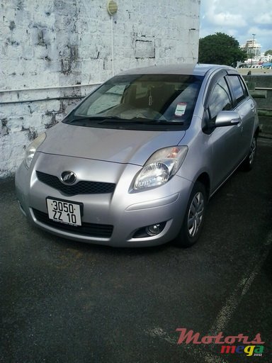 2010' Toyota Vitz photo #1