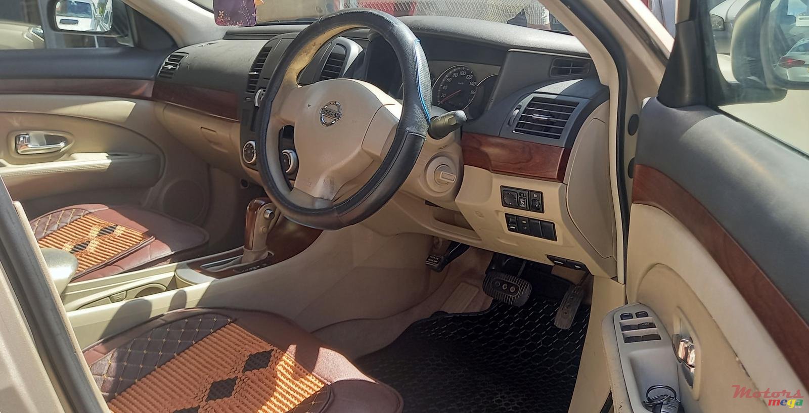 2007' Nissan Bluebird Sylphy photo #5