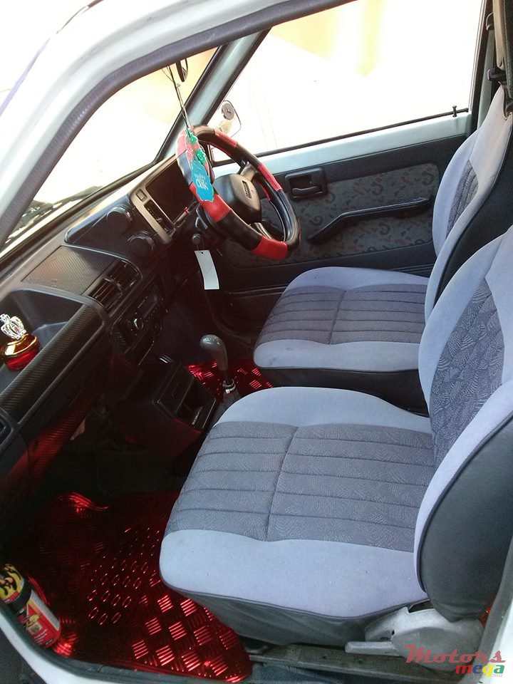 2002' Maruti 800 photo #4