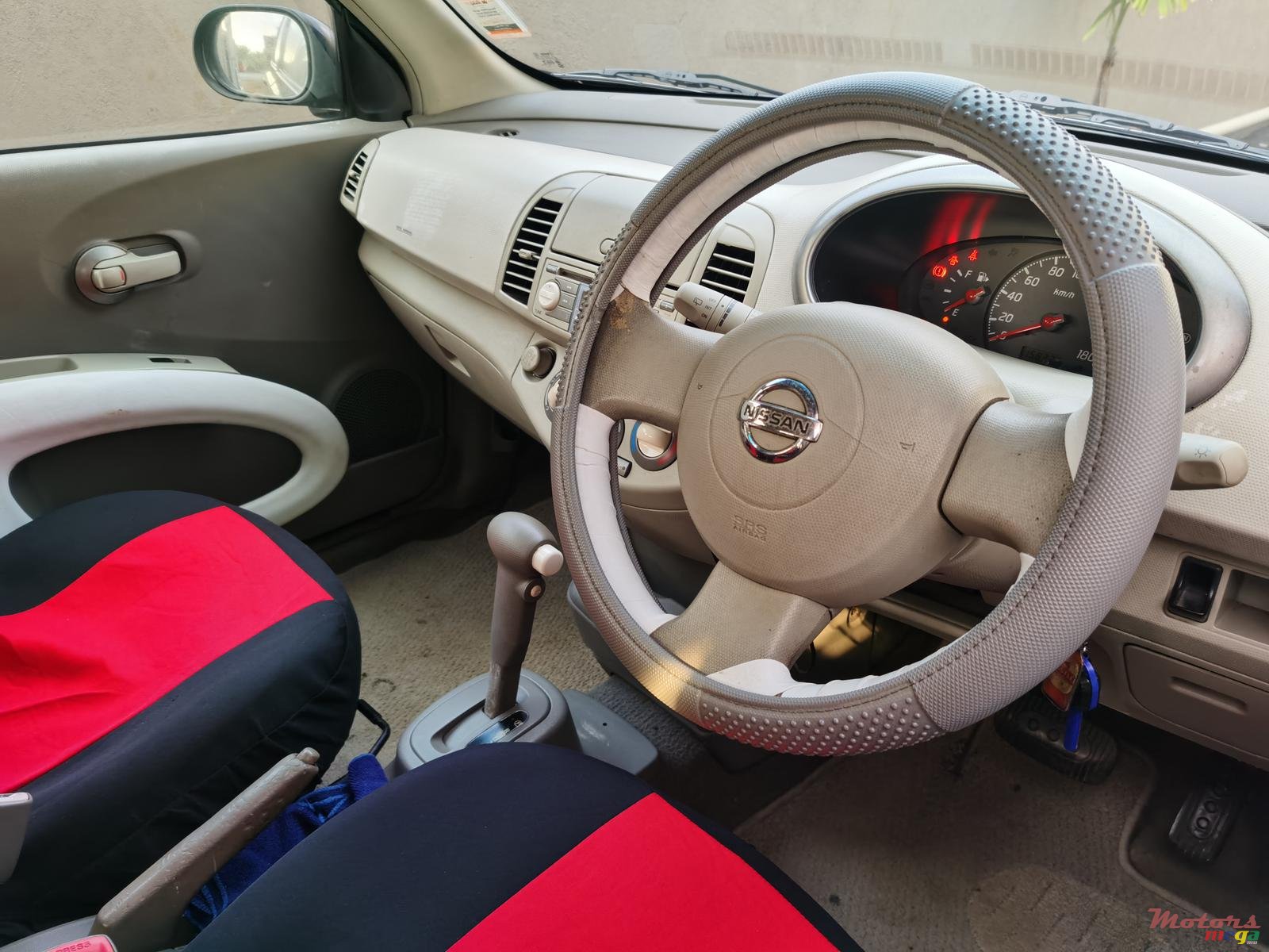 2002' Nissan March photo #3