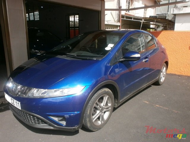 2011' Honda Civic photo #2