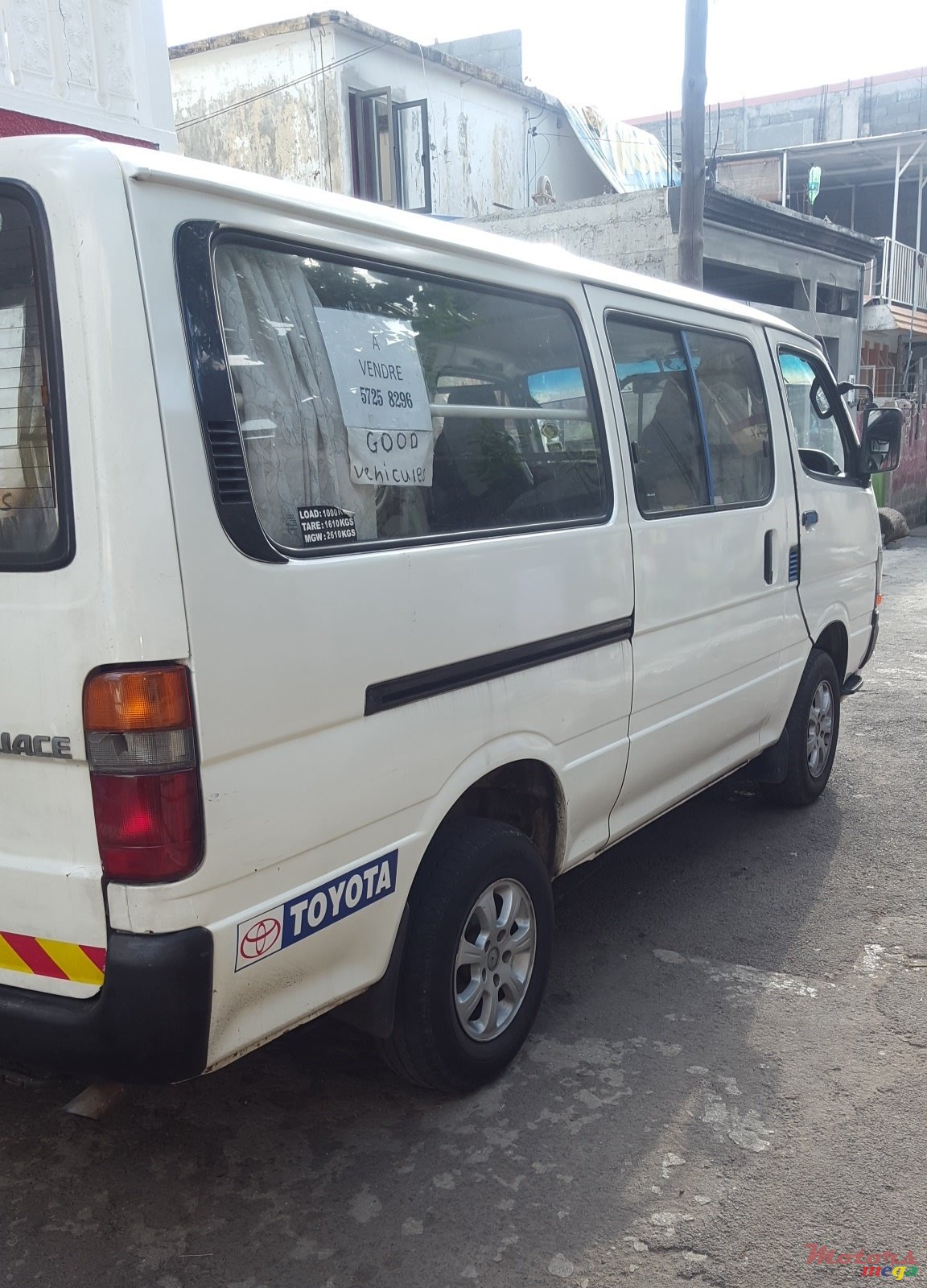 1996' Toyota HiAce photo #3