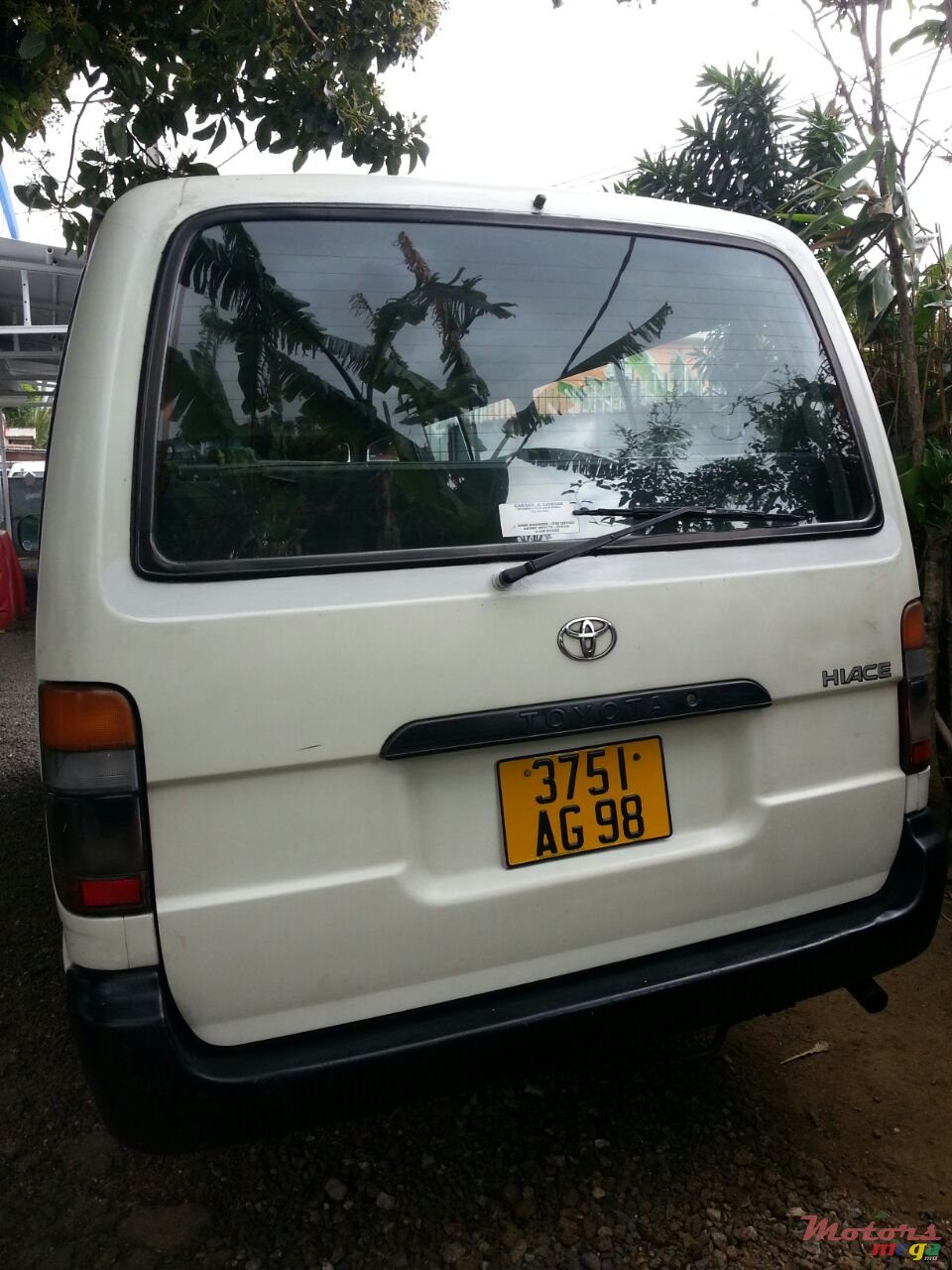 1998' Toyota HiAce photo #3