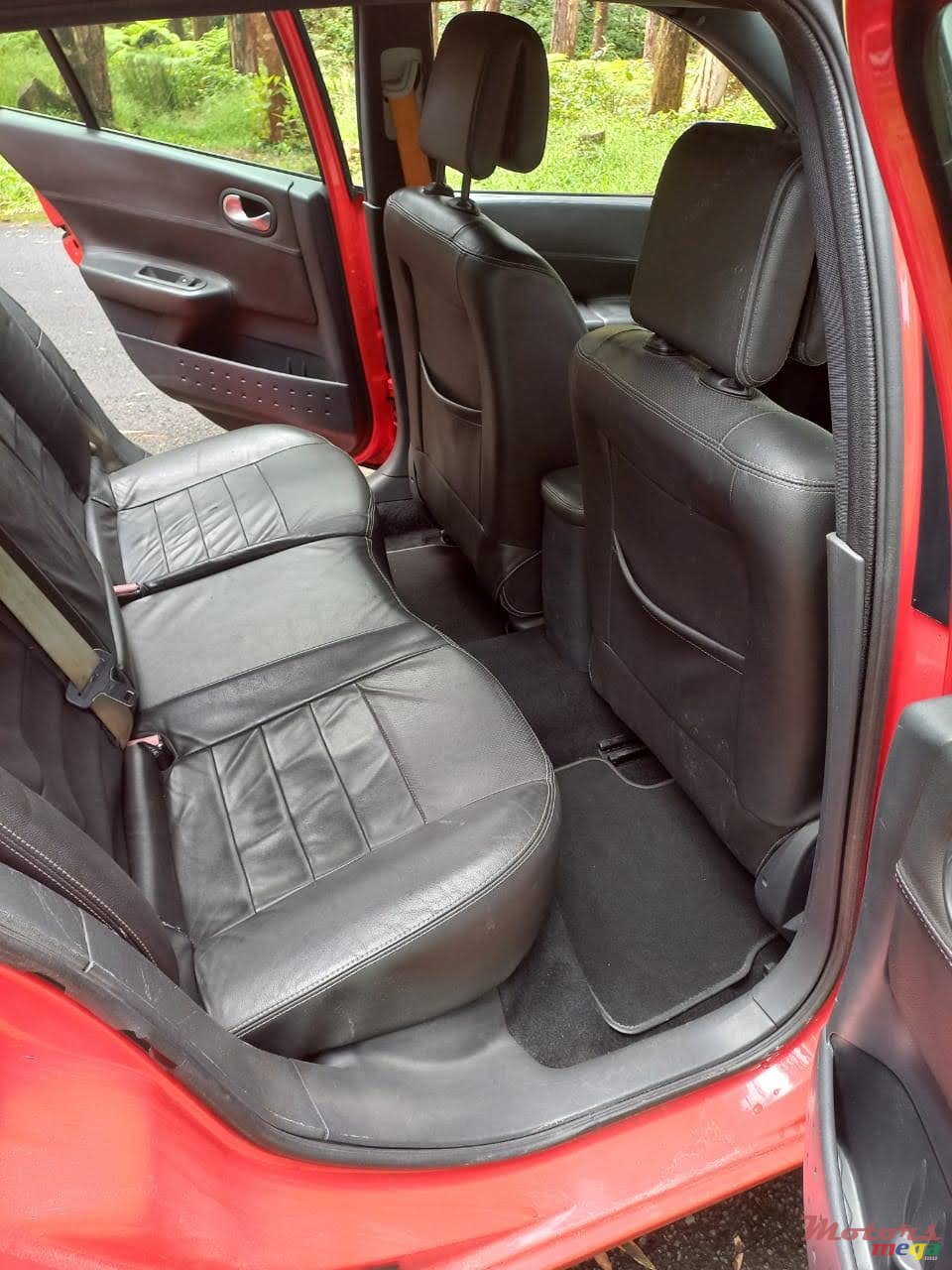 2007' Renault Megane RS Megane 2 photo #5