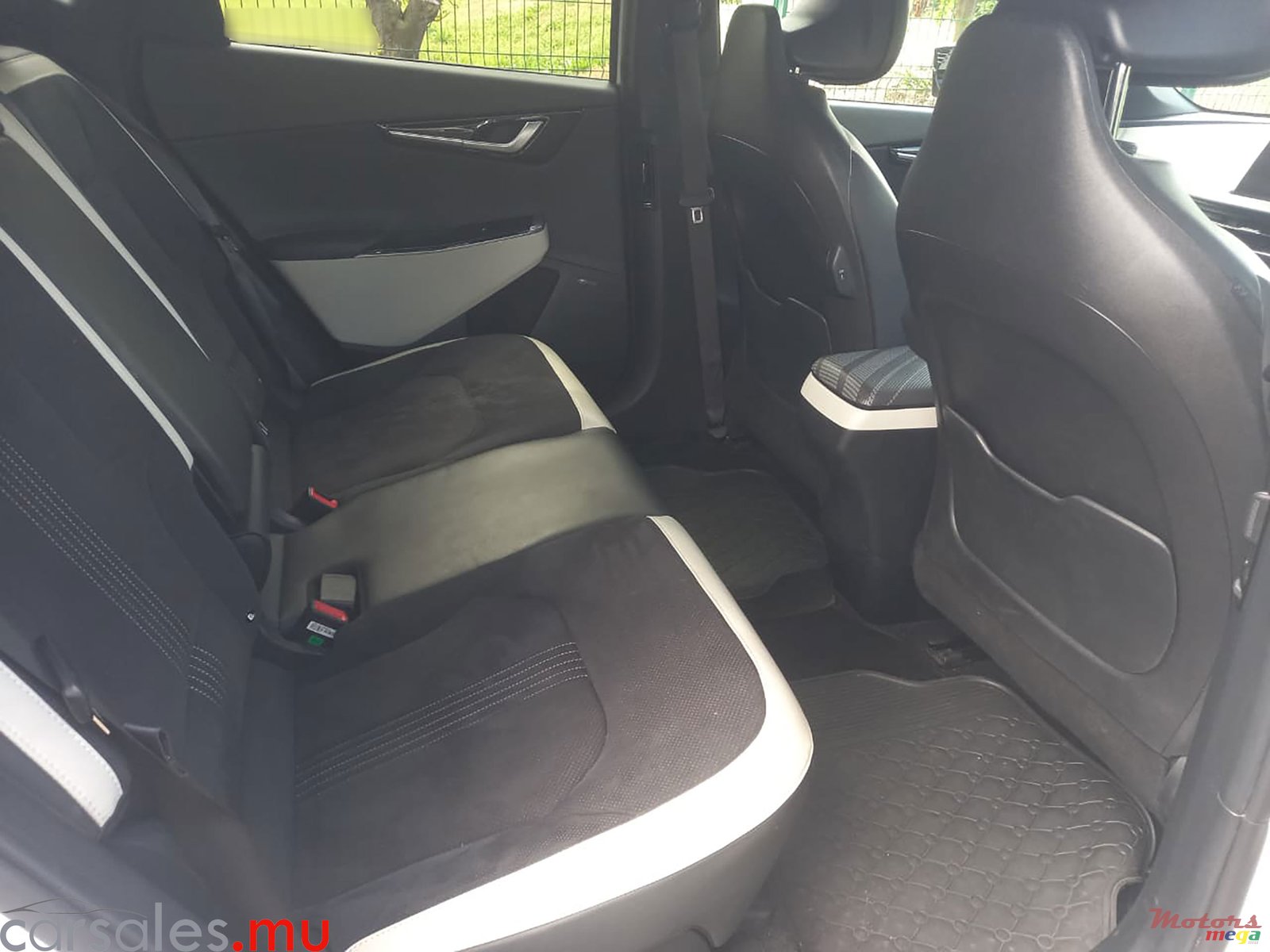 2022' Kia EV6 GT Line 239Kw photo #5