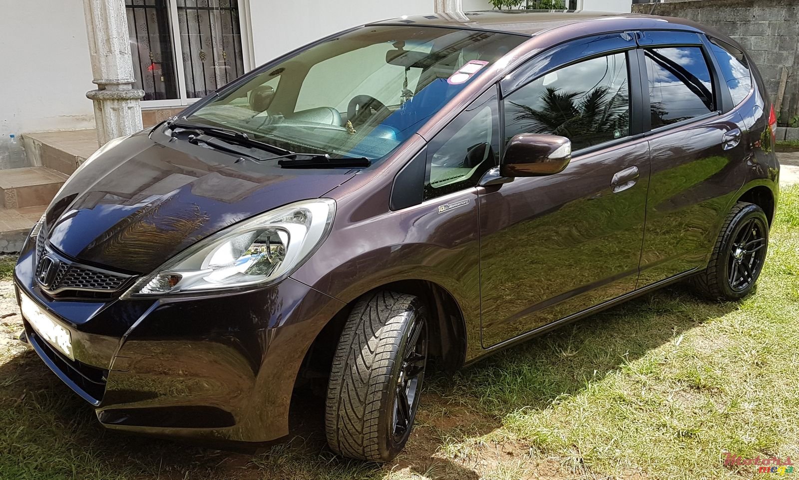 2012' Honda Fit 10th Anniversary 2nd Edition photo #2