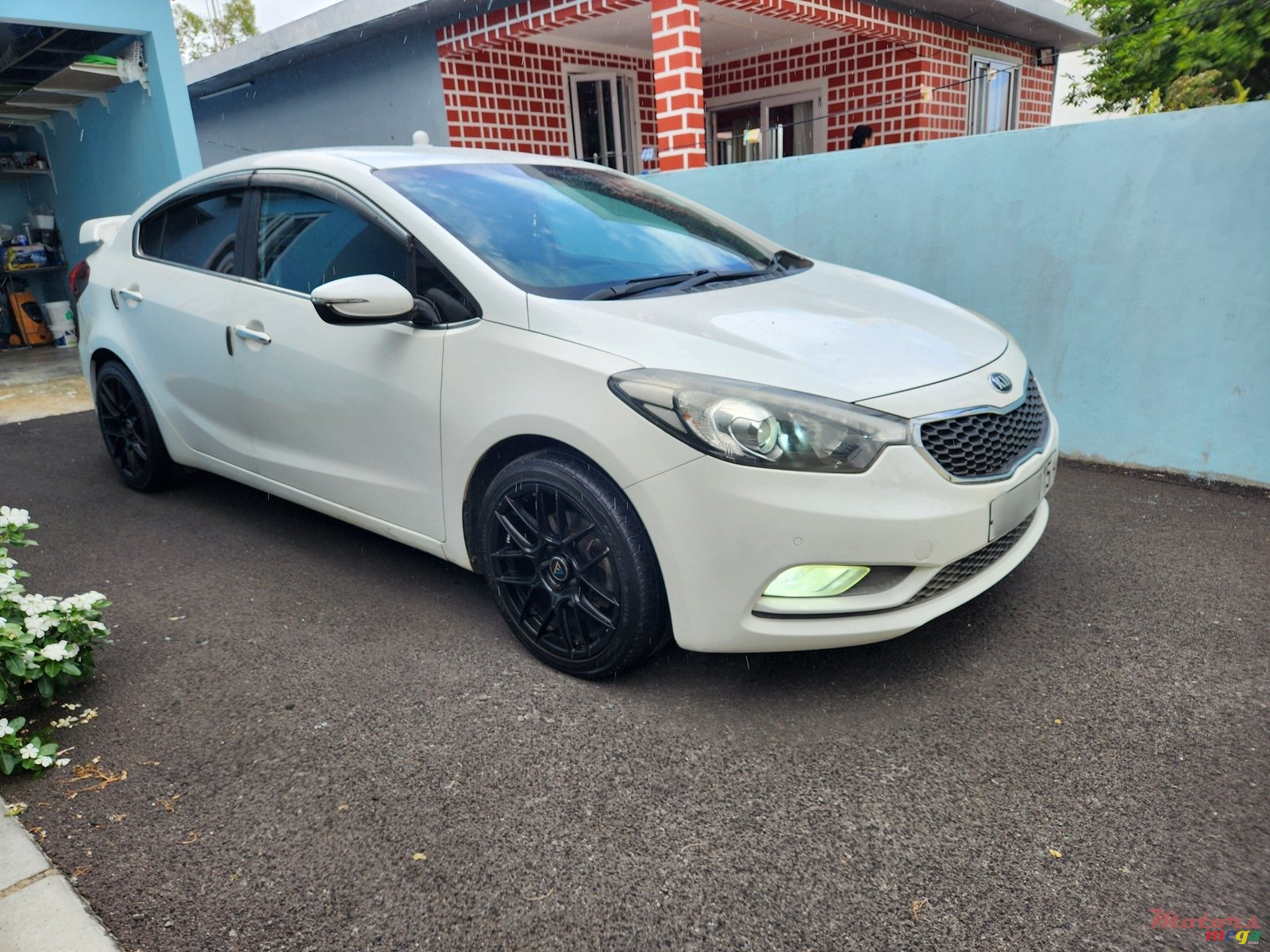 2015' Kia Cerato 17" Rims, 9" Android screen photo #3