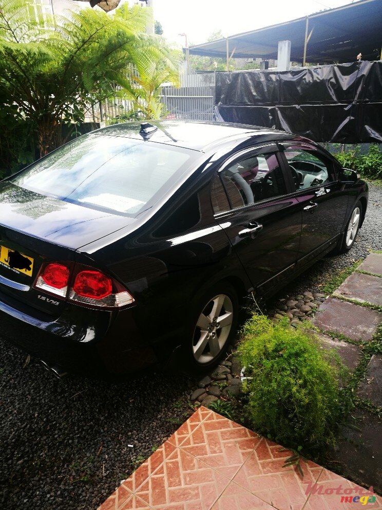 2011' Honda Civic VXi photo #2