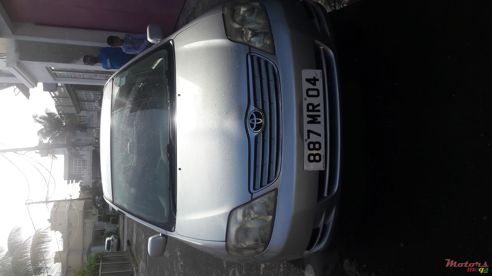 2004' Toyota Corolla photo #3