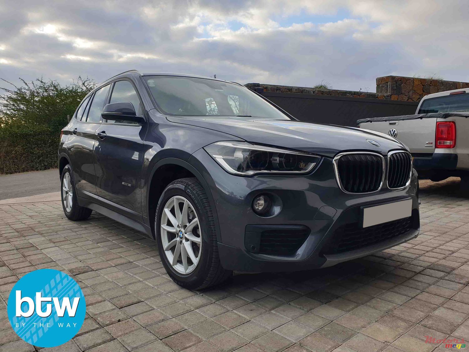 2016' BMW X1 photo #1