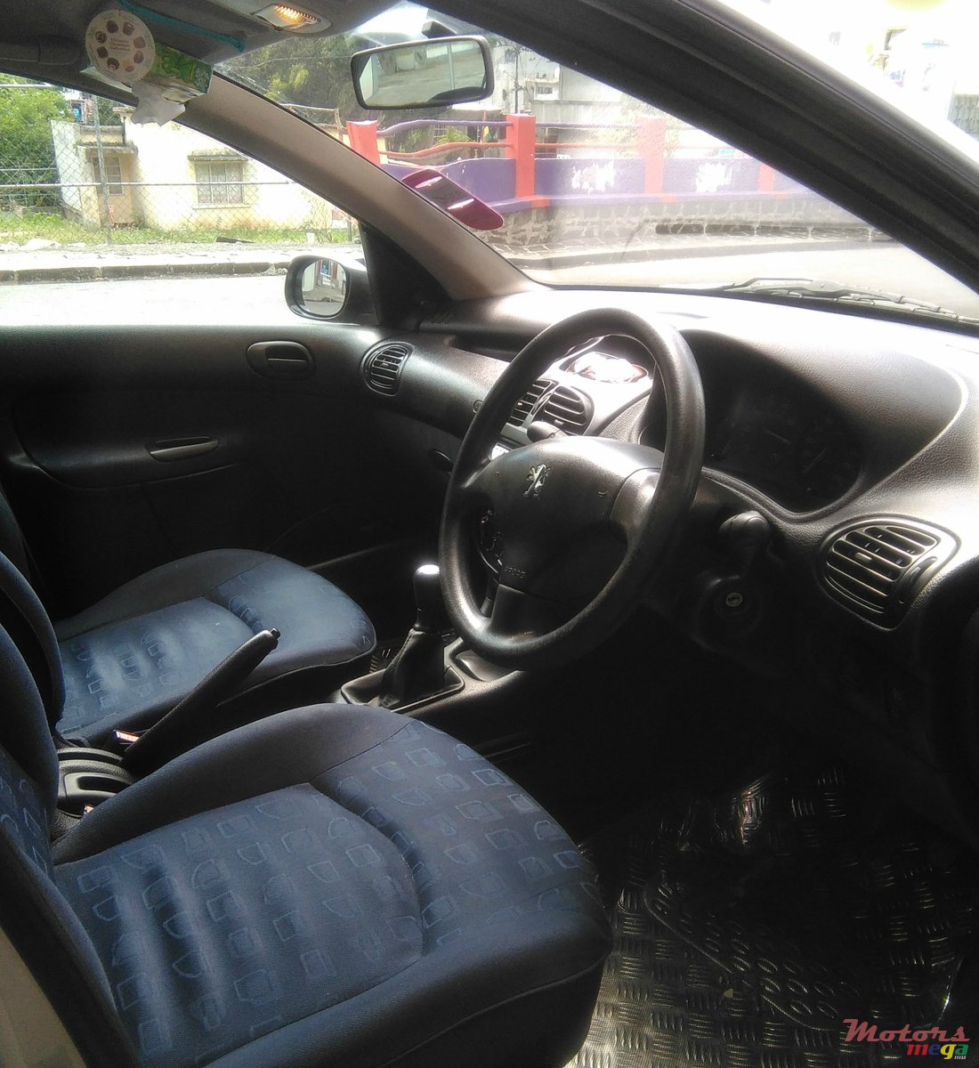 2002' Peugeot 206 photo #5