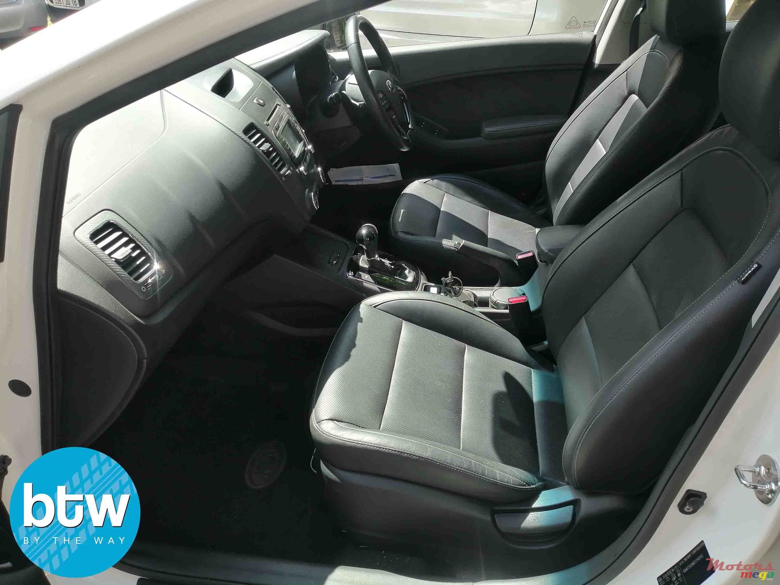 2017' Kia Cerato SX PACK photo #3