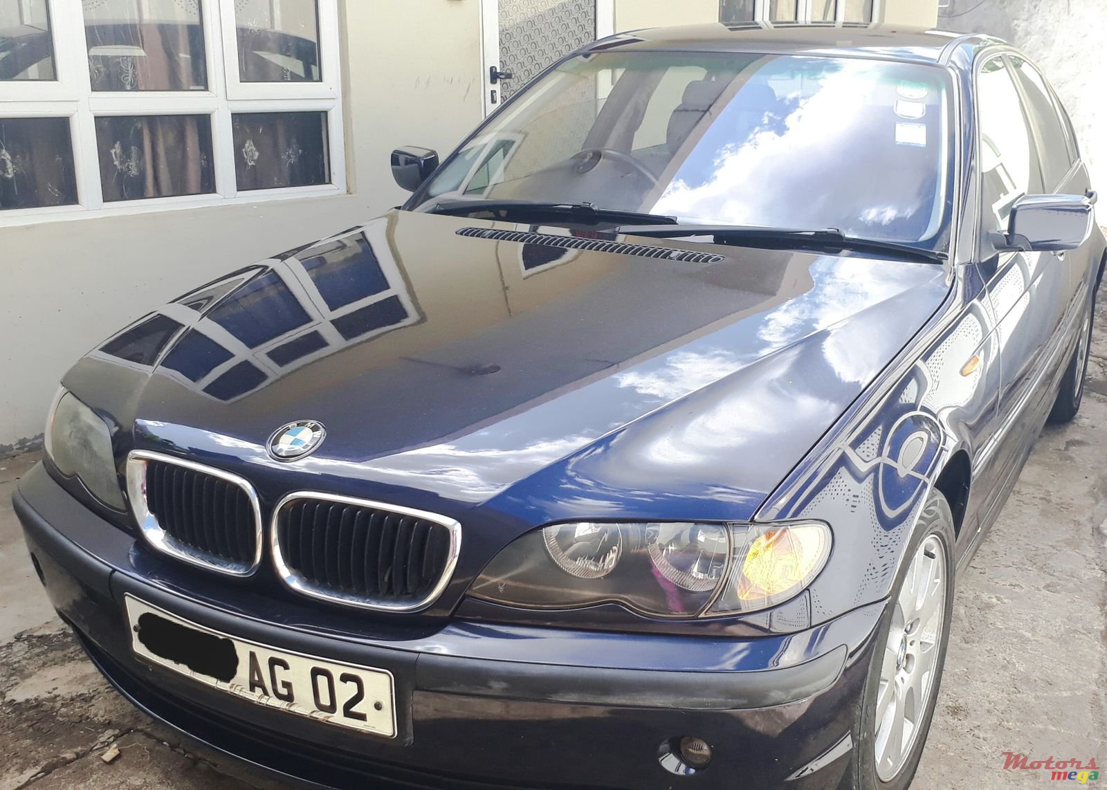 2002' BMW 318 photo #1