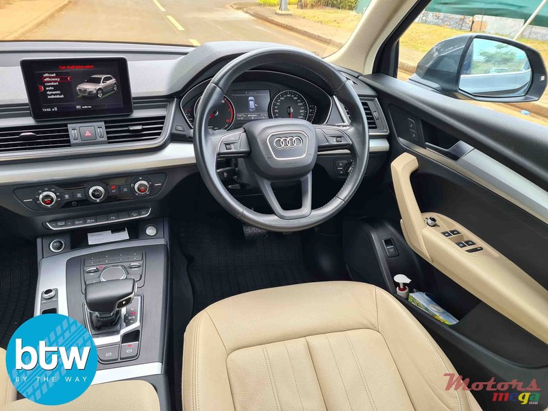 2018' Audi Q5 photo #7