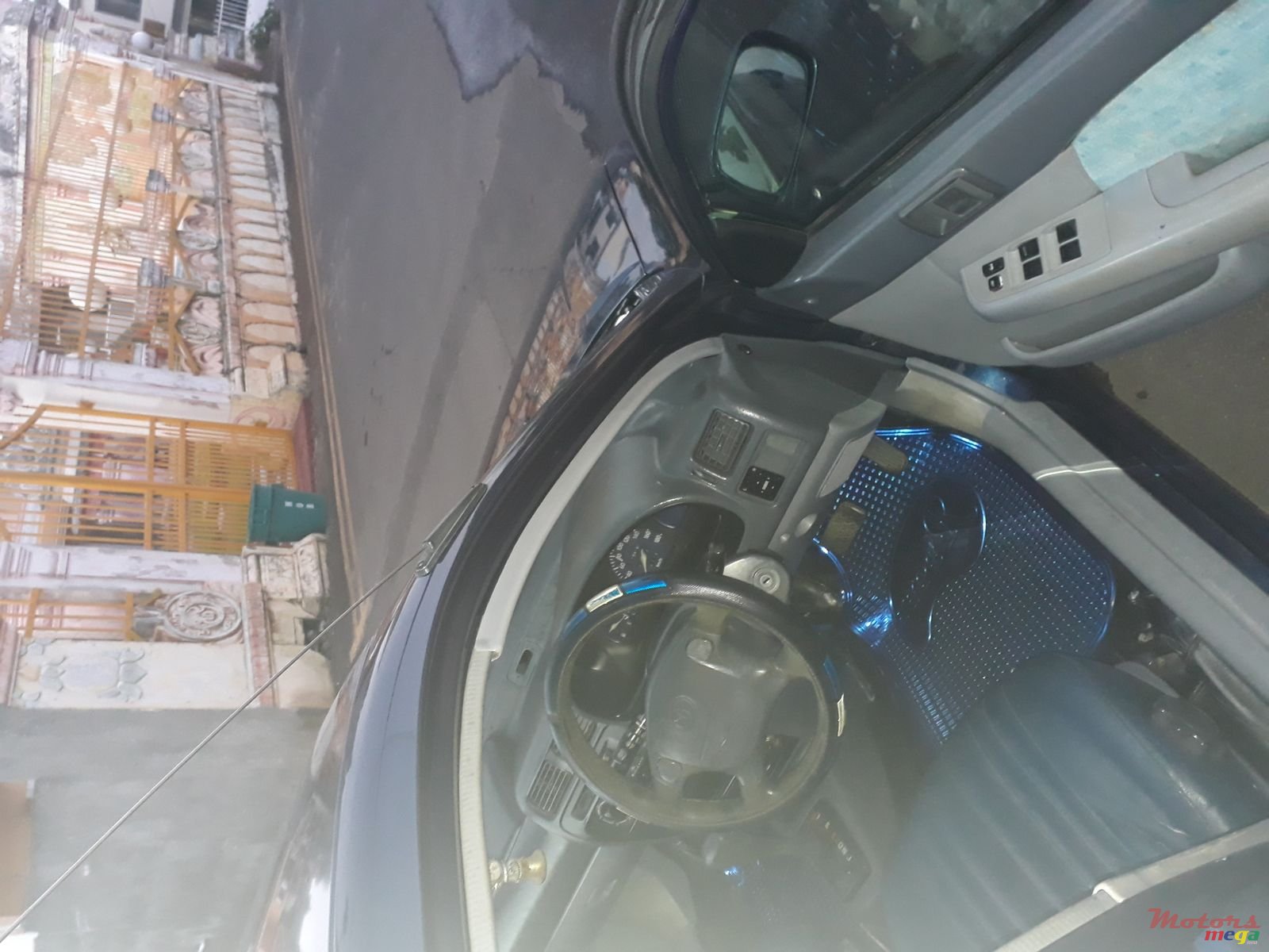 1998' Toyota Starlet photo #6