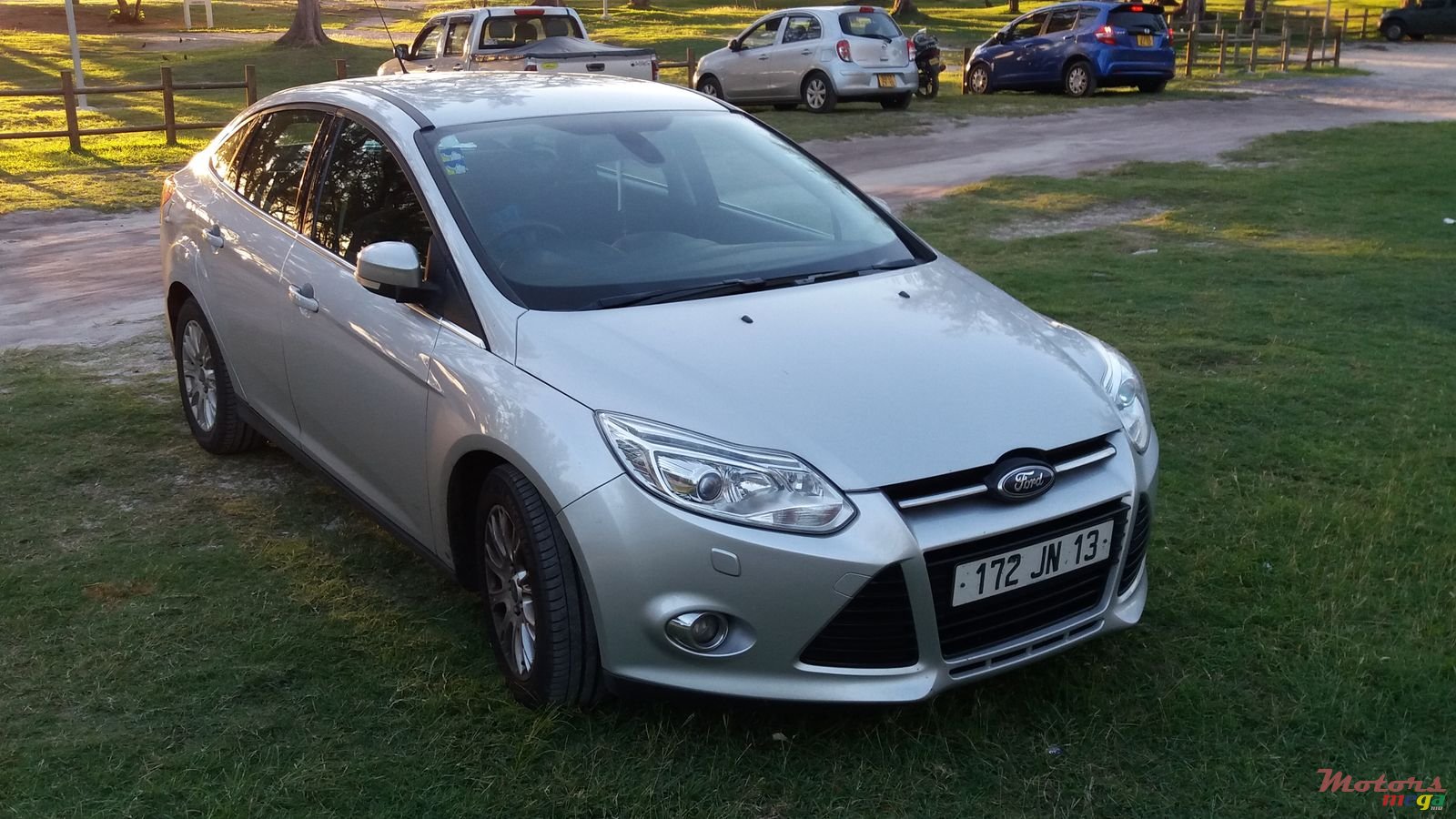 2013' Ford Focus photo #2