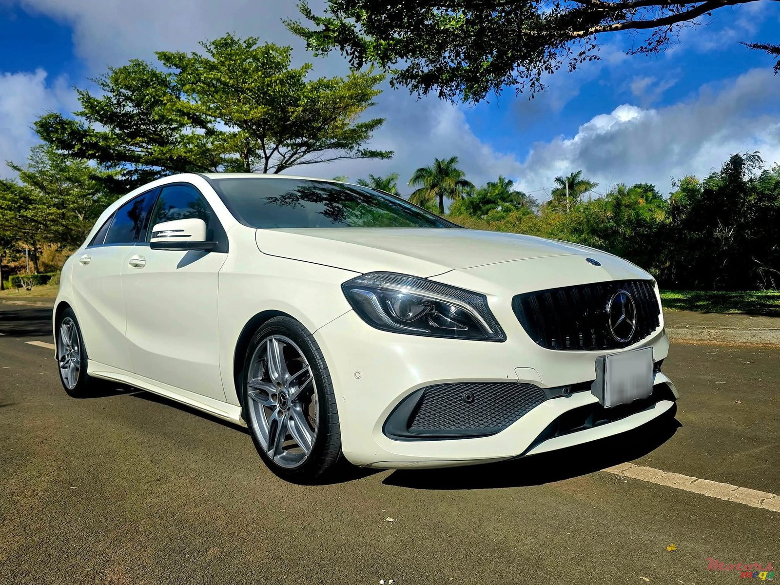 2018' Mercedes-Benz A 180 AMG PACK - INDIVIDUAL photo #4