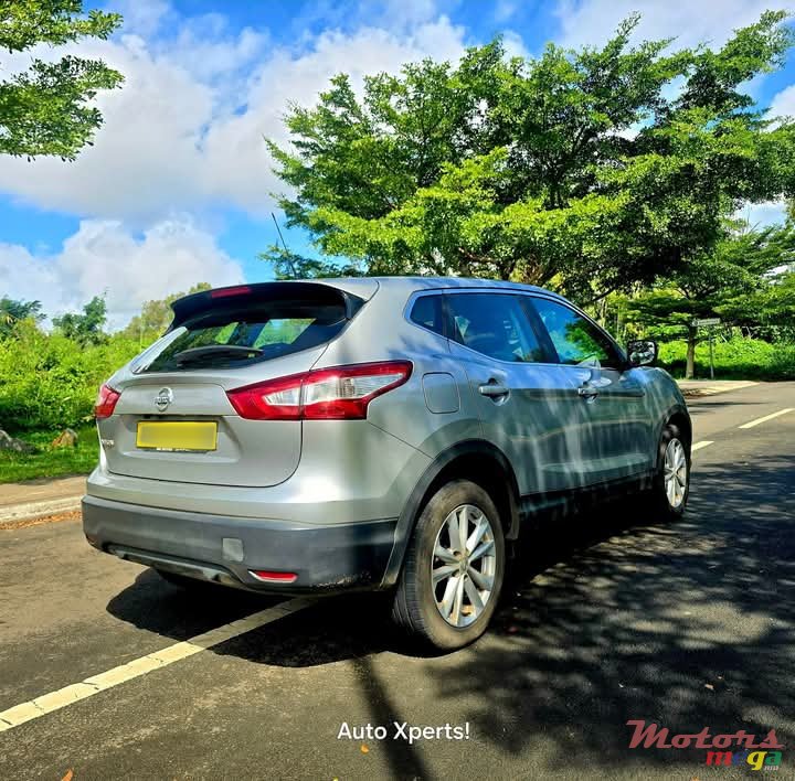 2017' Nissan Qashqai 1.2 Turbo photo #4