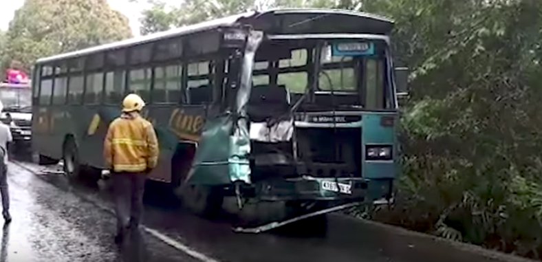 Accident à Nouvelle-France: collision entre deux bus