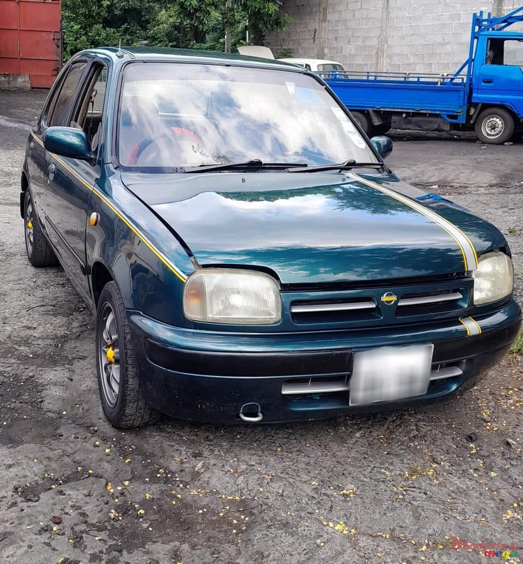 1994' Nissan photo #1