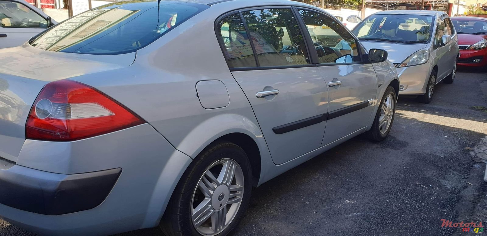 2004' Renault Megane 2 photo #6