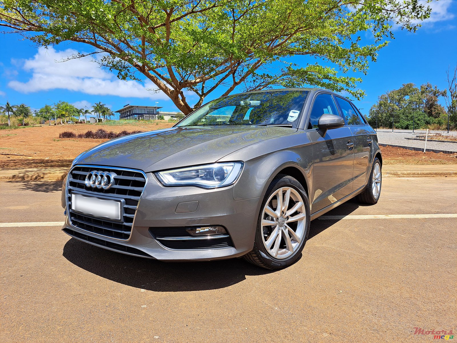 2016' Audi A3 photo #2